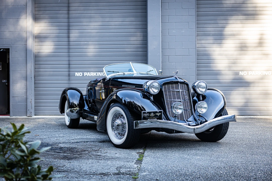 Auburn Speedster - Image 9 of 31