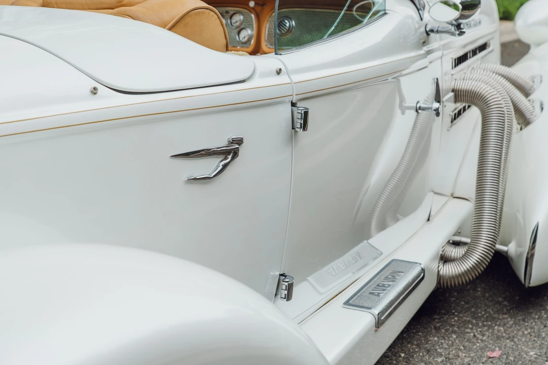 Auburn Speedster - Image 19 of 31