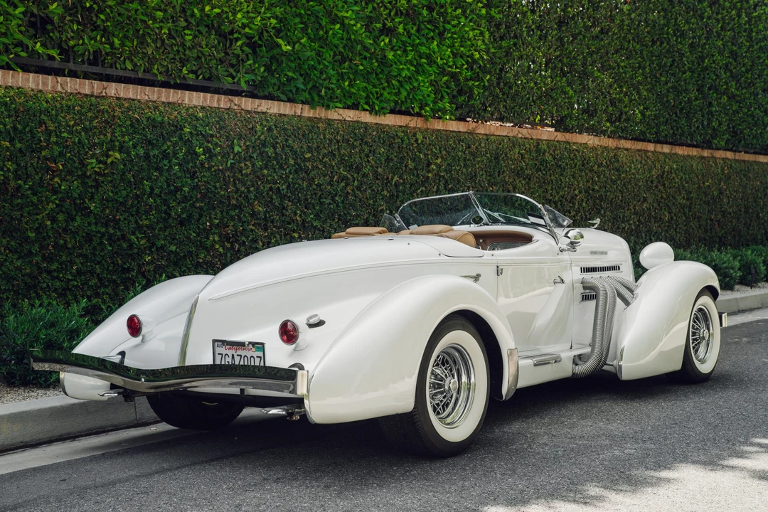 Auburn Speedster - Image 8 of 31