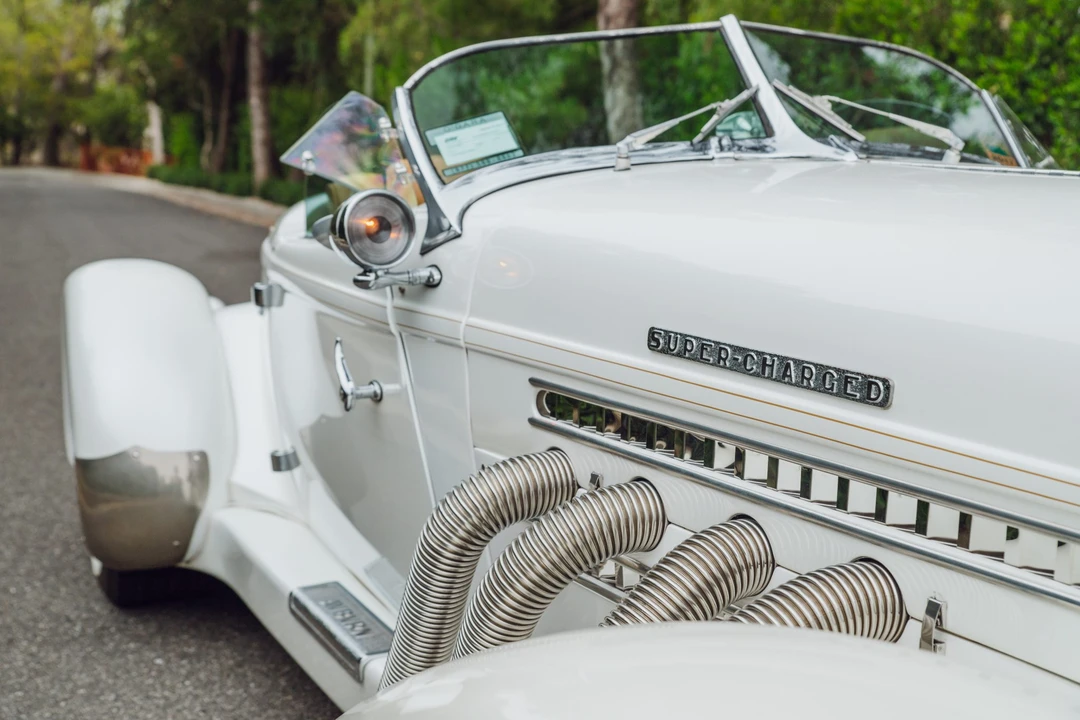 Auburn Speedster - Image 15 of 31