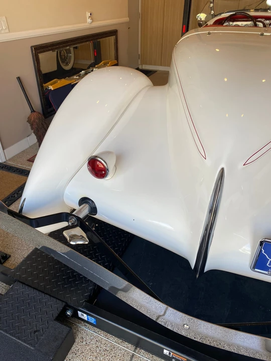 Auburn Speedster - Image 26 of 31