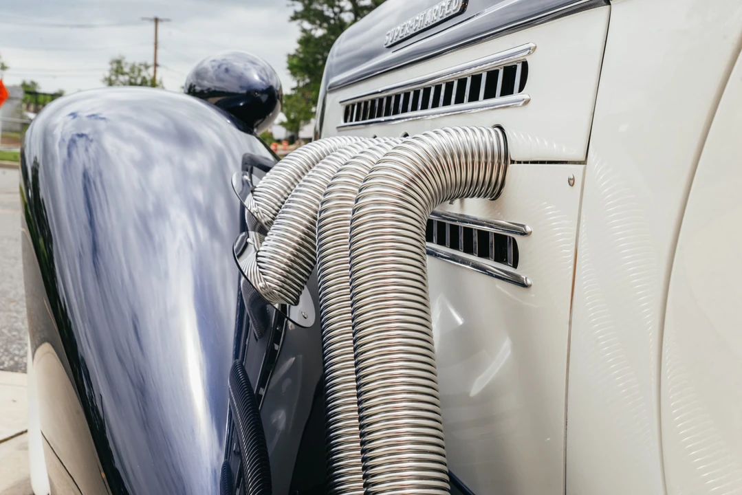 Auburn Speedster - Image 25 of 31