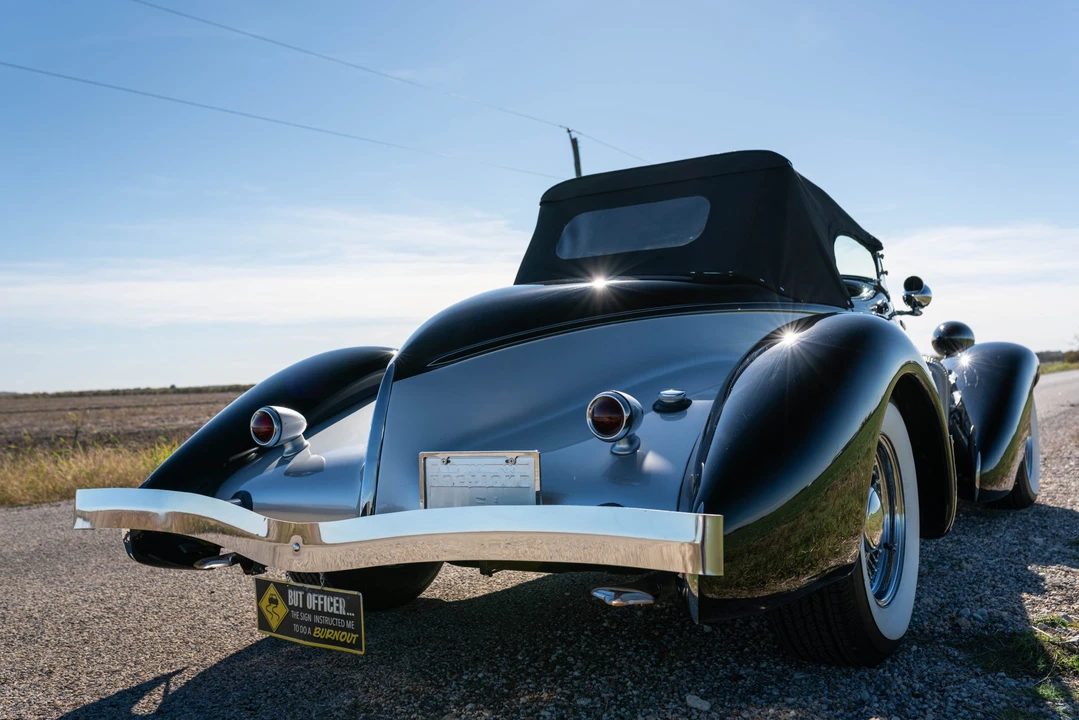 Auburn Speedster - Image 26 of 31
