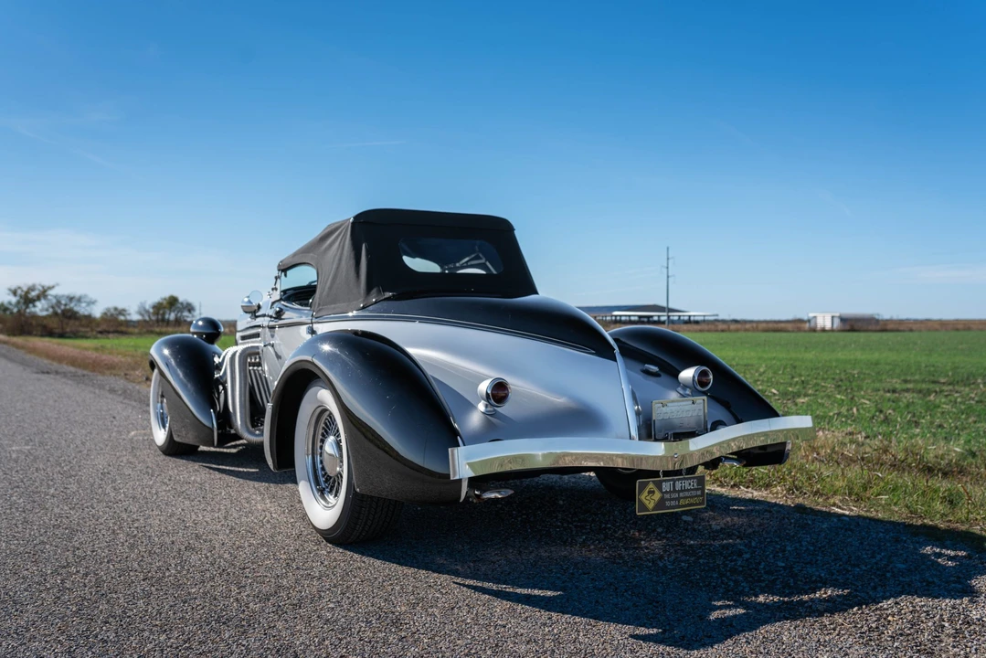 Auburn Speedster - Image 23 of 31