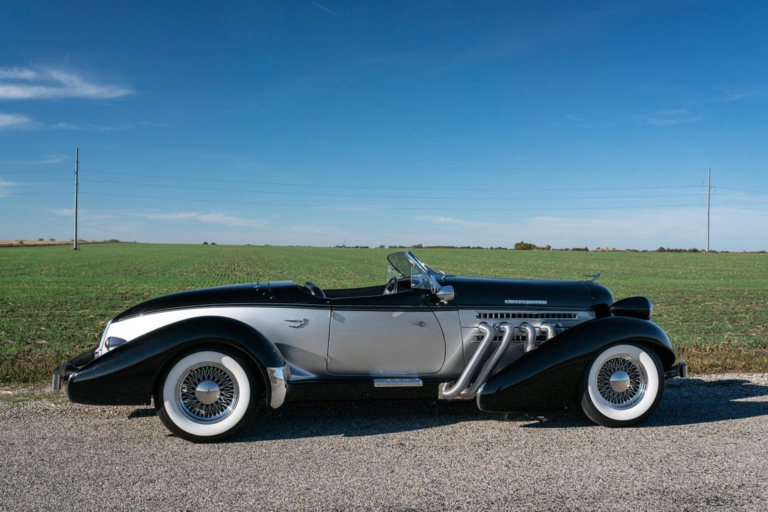 Auburn Speedster - Image 3 of 31