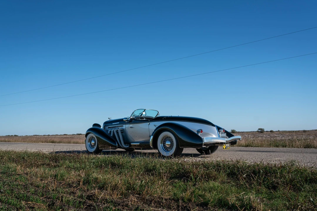 Auburn Speedster - Image 19 of 31