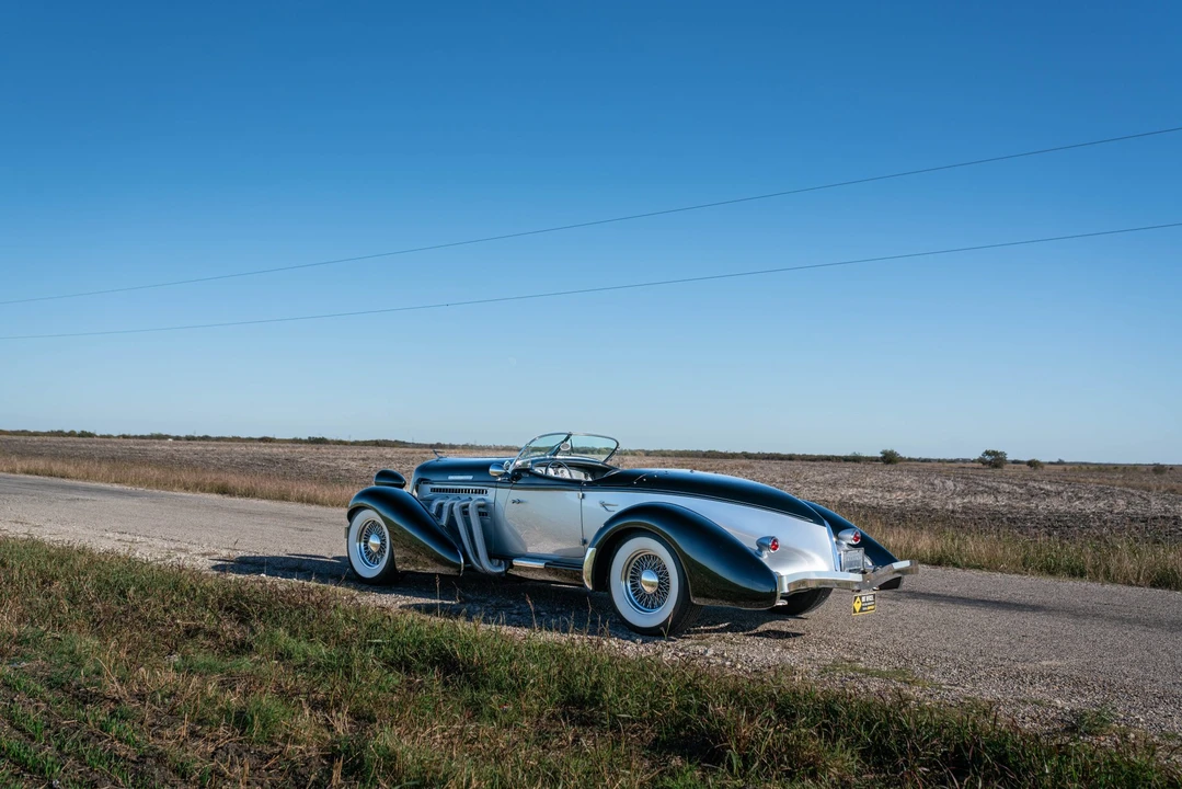 Auburn Speedster - Image 20 of 31