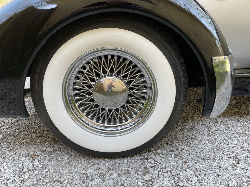 Auburn Speedster - Image 25 of 31