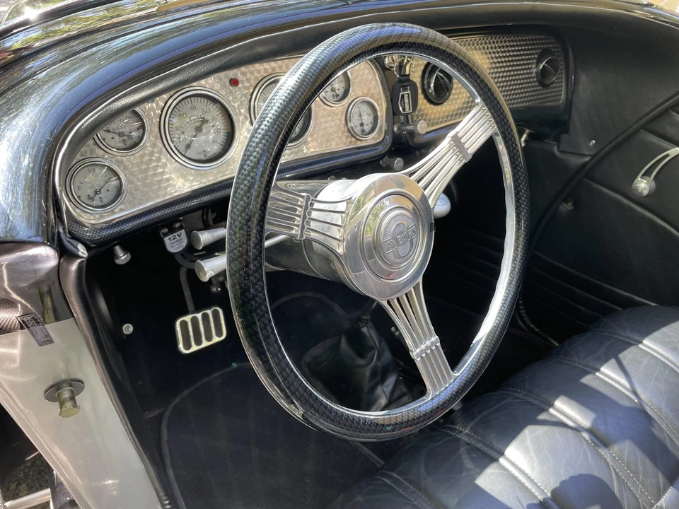 Auburn Speedster - Image 29 of 31