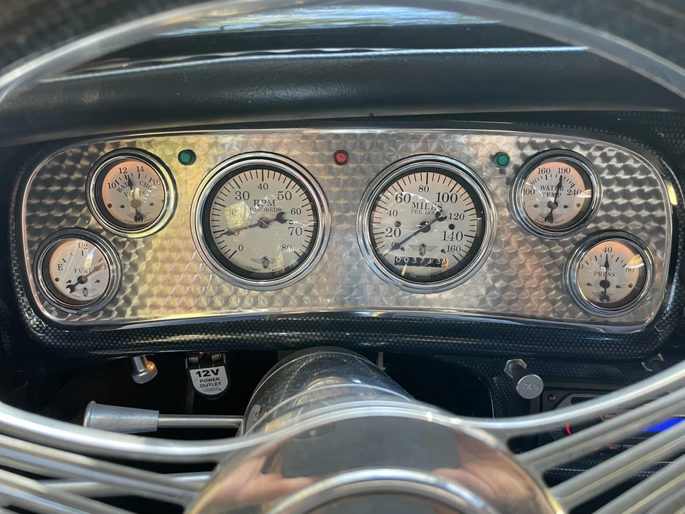 Auburn Speedster - Image 30 of 31