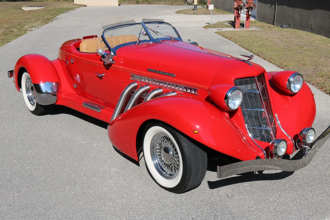 Auburn Speedster - Image 18 of 31