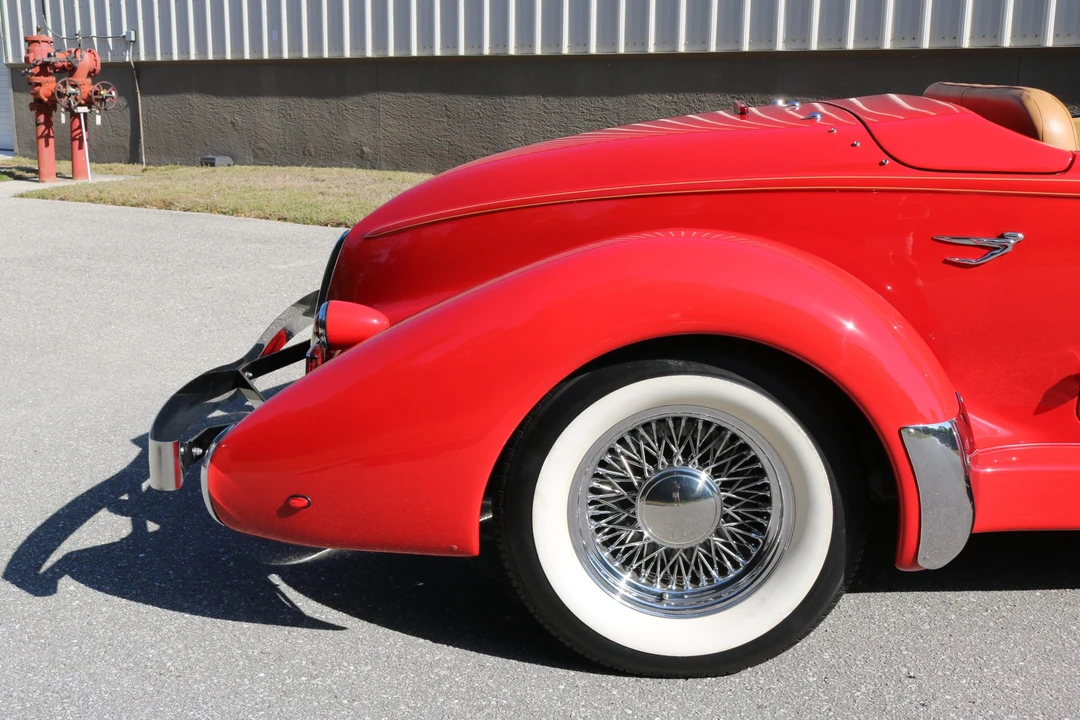 Auburn Speedster - Image 31 of 31