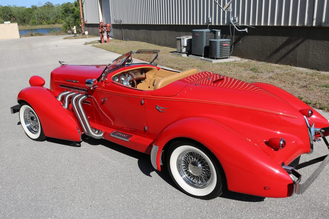 Auburn Speedster - Image 8 of 31