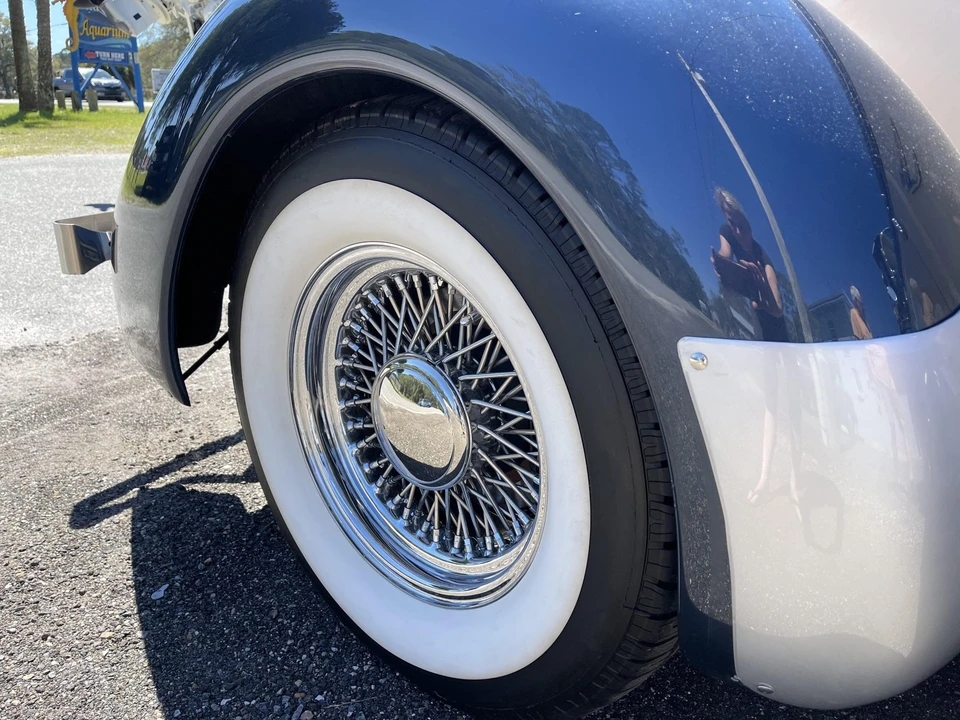 Auburn Speedster - Image 29 of 31