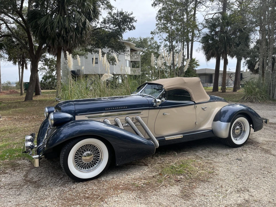 Auburn Speedster - Image 3 of 31