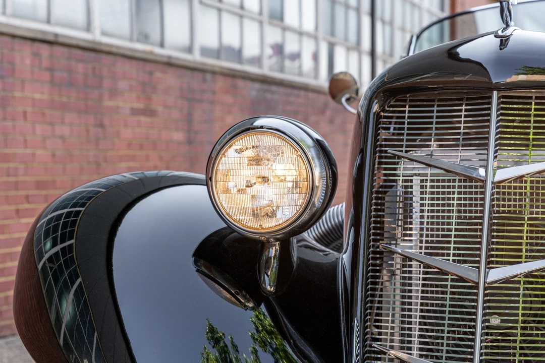 Auburn Speedster - Image 25 of 31