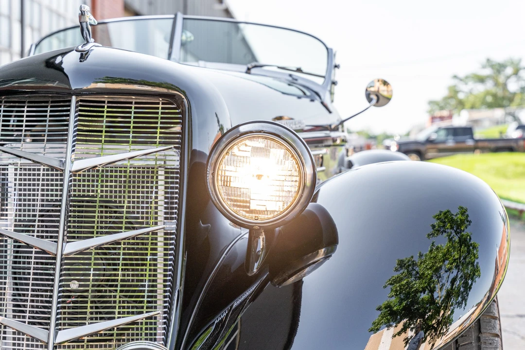 Auburn Speedster - Image 26 of 31