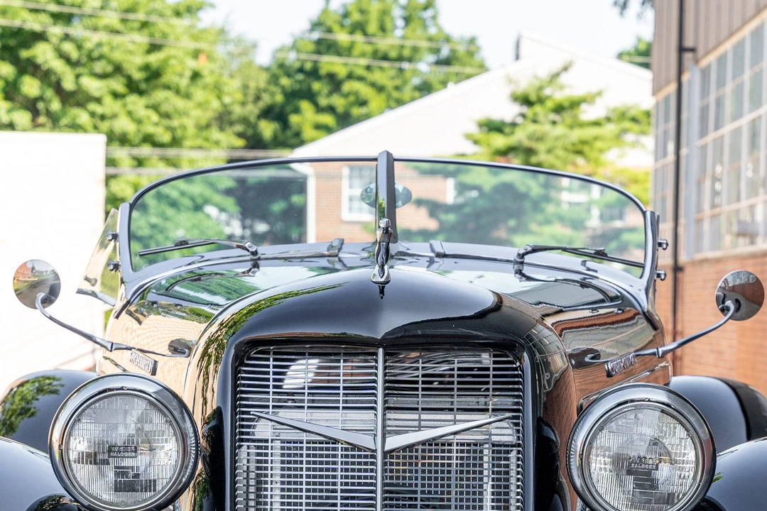 Auburn Speedster - Image 29 of 31