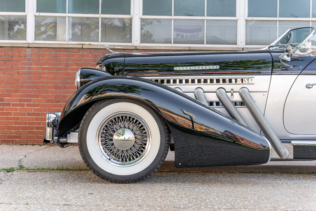 Auburn Speedster - Image 19 of 31