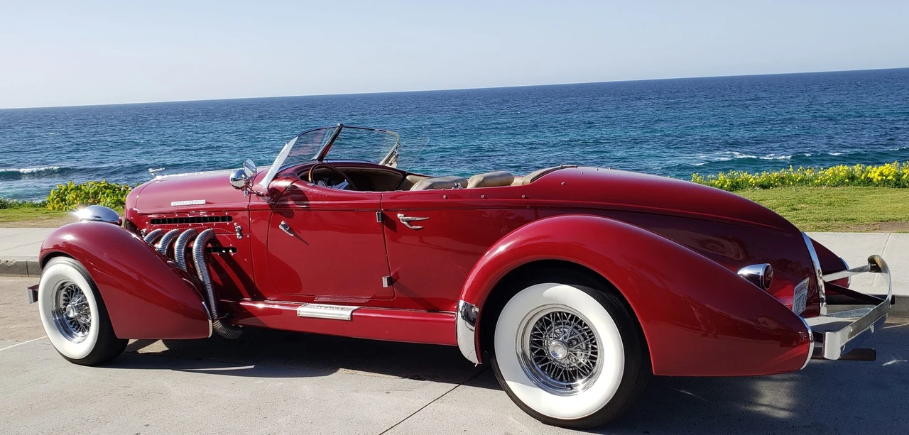 Auburn Speedster - Image 27 of 31