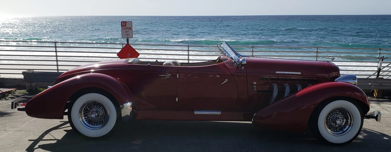 Auburn Speedster - Image 10 of 31