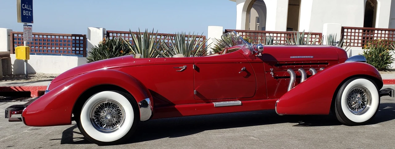 Auburn Speedster - Image 11 of 31