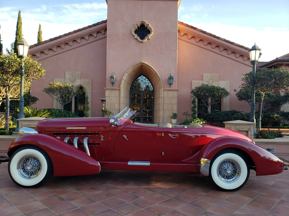 Auburn Speedster - Image 28 of 31