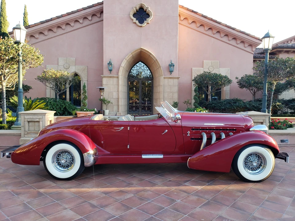 Auburn Speedster - Image 8 of 31