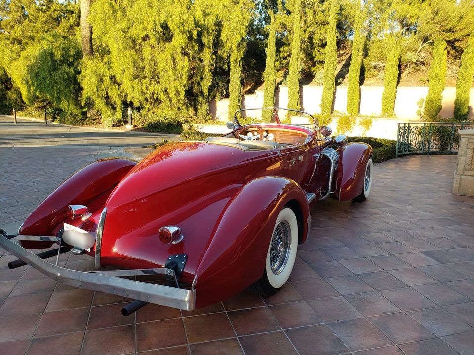 Auburn Speedster - Image 17 of 31