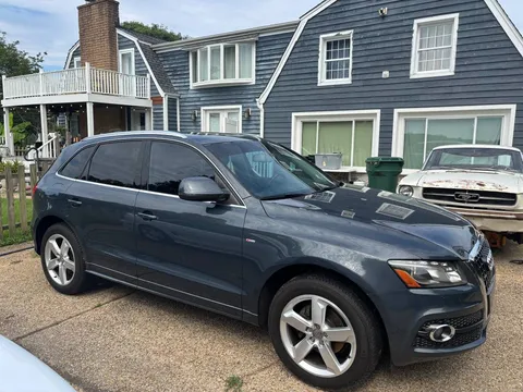 2011 Audi Q5 3.2 Quattro Premium Plus