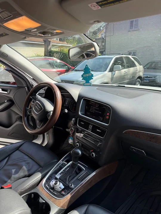 2015 Audi 8R Q5 - Image 6 of 8