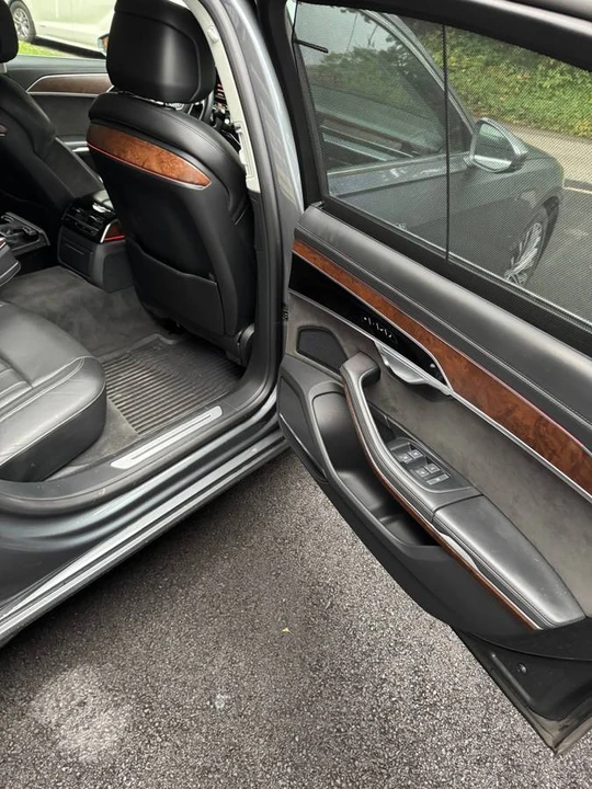 2021 Audi D5 A8 - Image 5 of 20