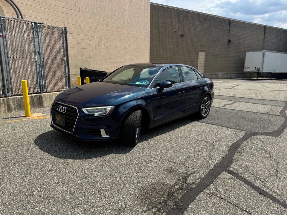 2018 Audi 8V A3 - Image 2 of 11