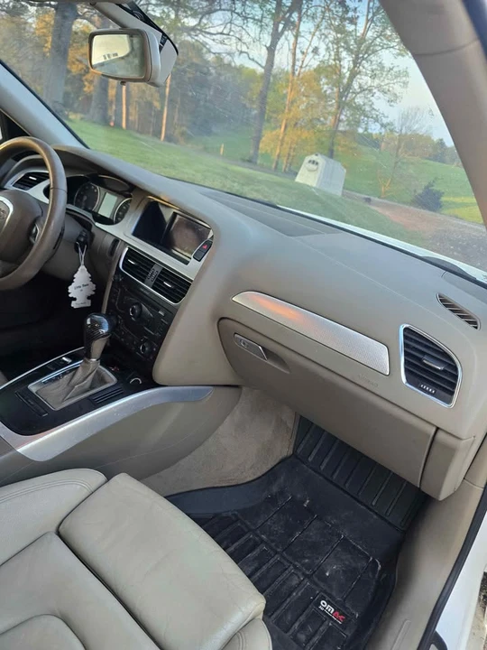 2010 Audi B8 A4 - Image 8 of 10