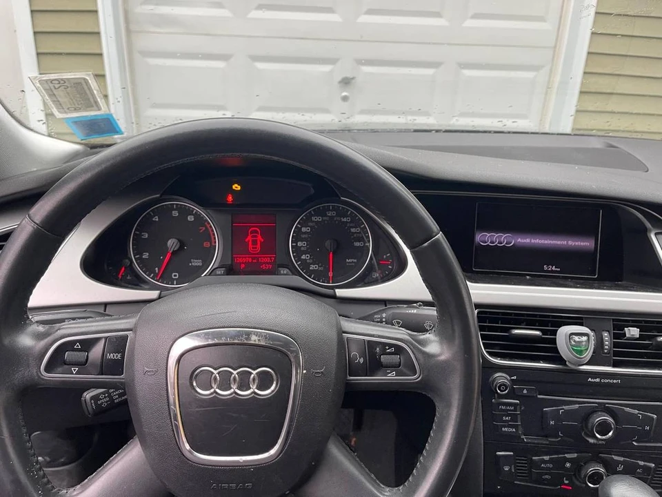 2010 Audi B8 A4 - Image 3 of 7