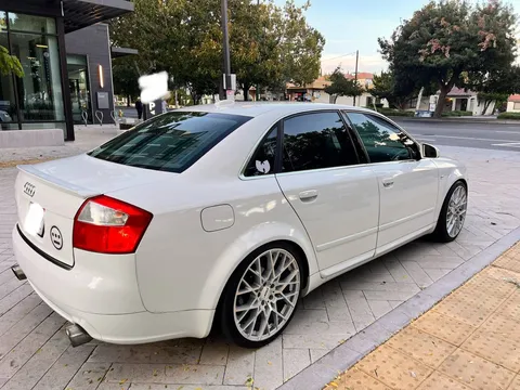 2005 Audi A4 Quattro S-Line V6