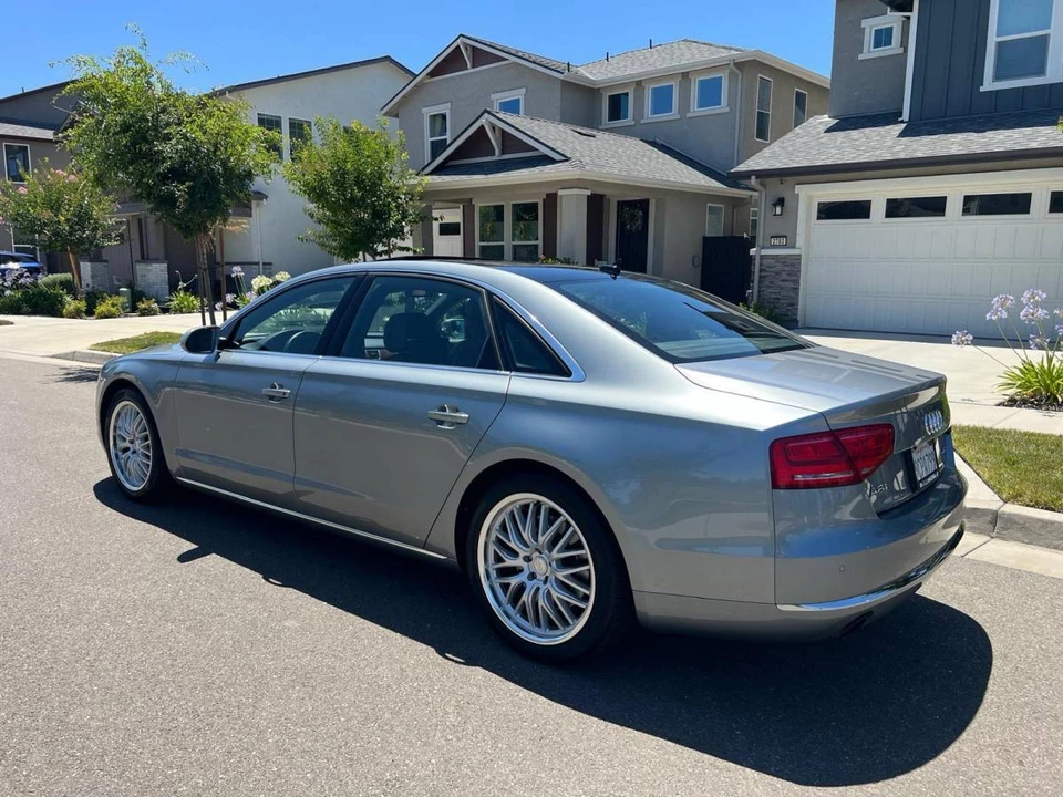 2012 Audi D4 A8 - Image 3 of 15