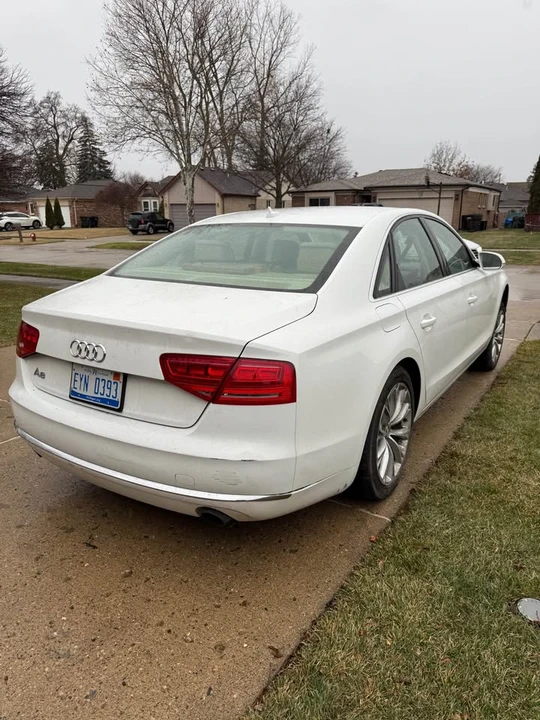 2013 Audi D4 A8 - Image 4 of 4