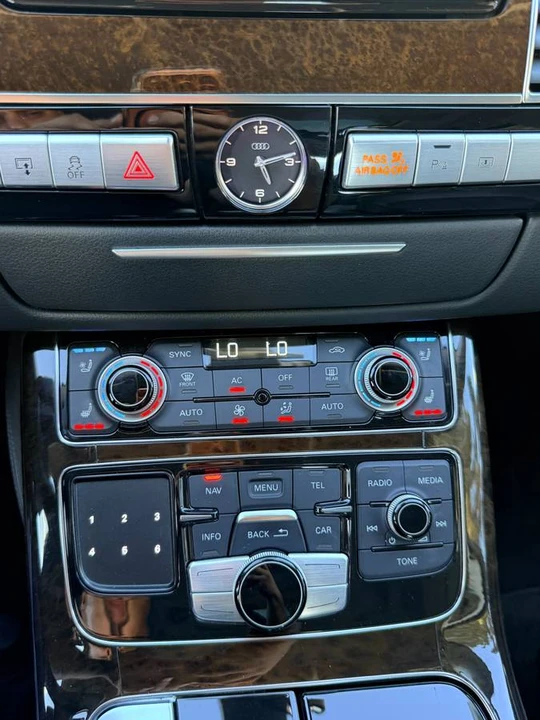 2012 Audi D4 A8 - Image 24 of 24
