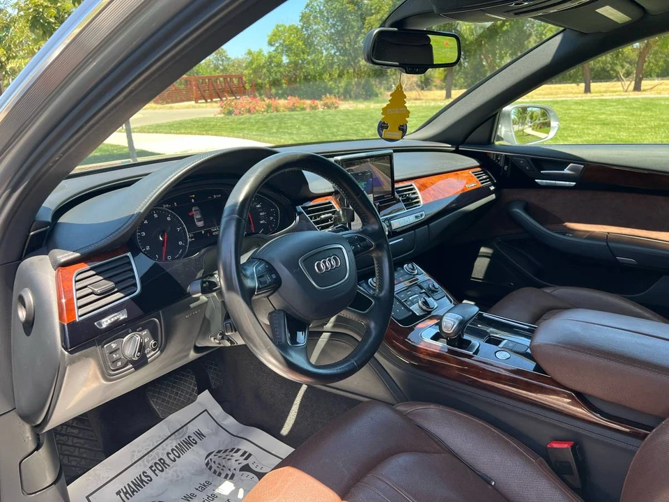 2012 Audi D4 A8 - Image 9 of 13