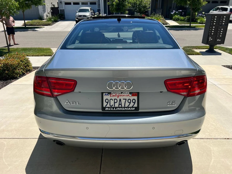 2012 Audi D4 A8 - Image 5 of 13