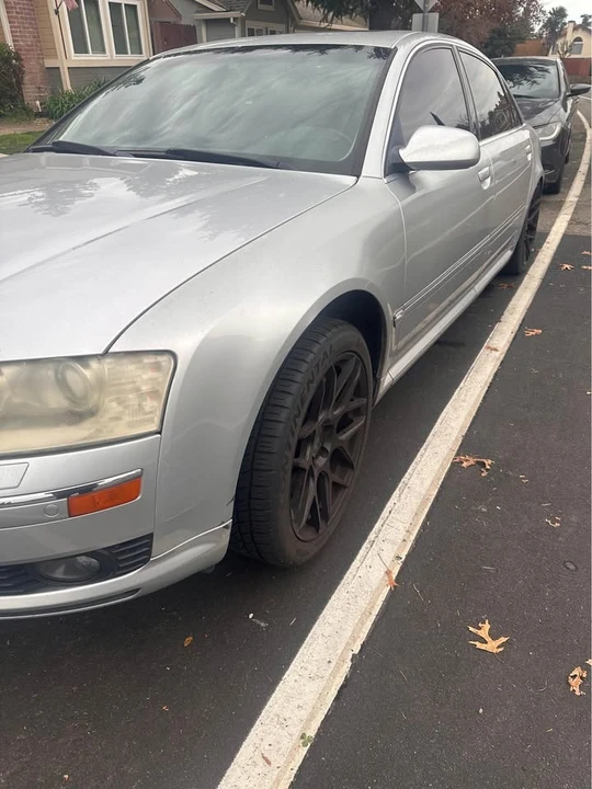 2005 Audi D3 A8 - Image 2 of 4