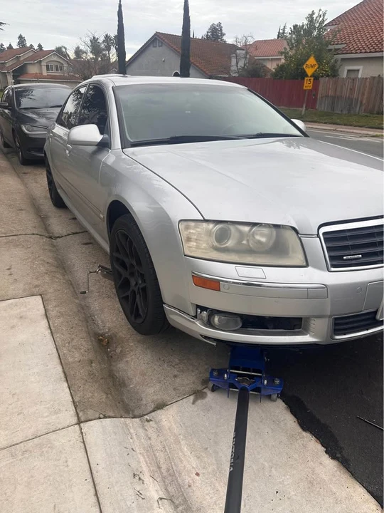 2005 Audi D3 A8 - Image 4 of 4