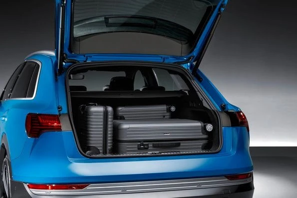 2019 Audi 4M Q7 e-tron - Image 9 of 14