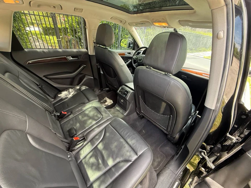 2010 Audi 8R Q5 - Image 11 of 12
