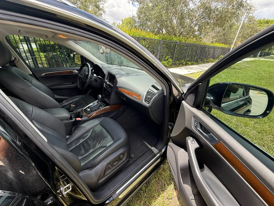 2010 Audi 8R Q5 - Image 10 of 12