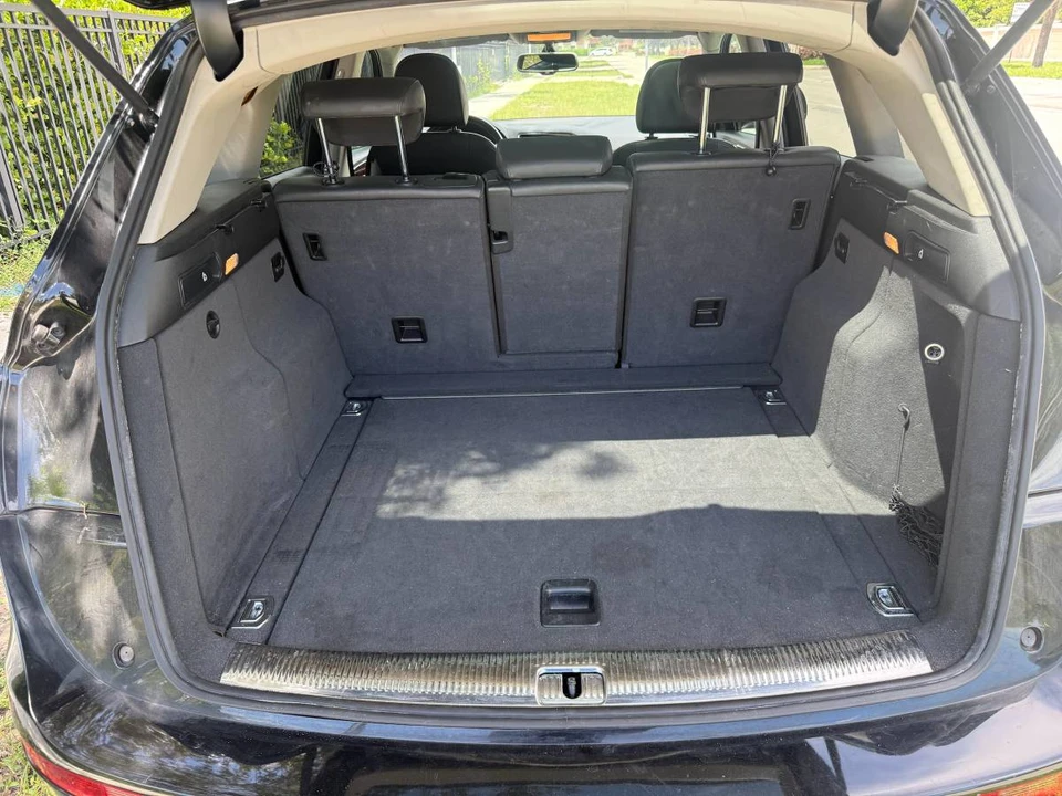 2010 Audi 8R Q5 - Image 7 of 12
