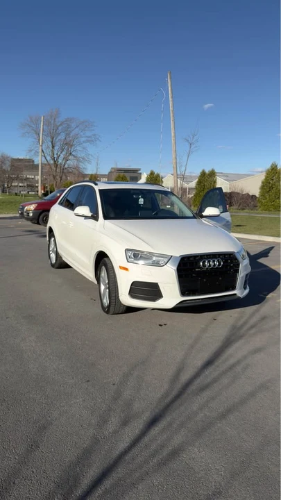 2017 Audi 8U Q3 - Image 2 of 9
