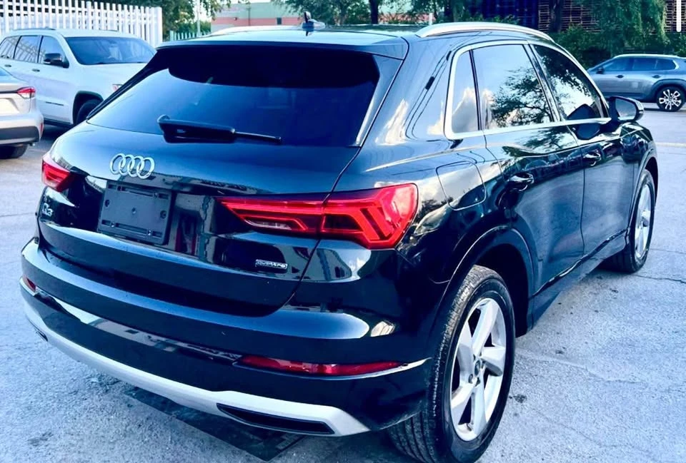 2021 Audi F3 Q3 - Image 2 of 7