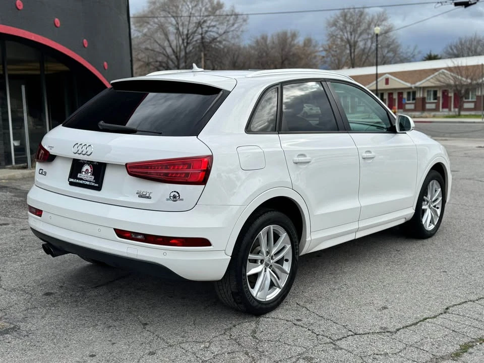 Audi Q3 - Image 5 of 5